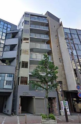 �͌����G�C�g�r��