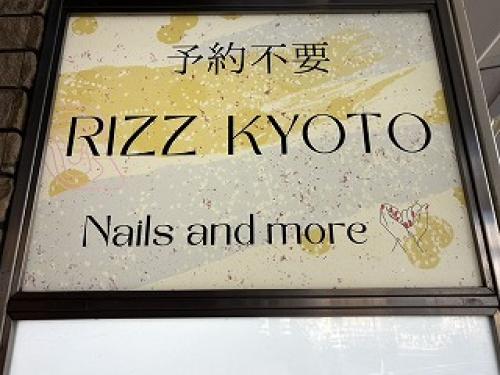 �q�h�y�y�@ �j�x�n�s�n